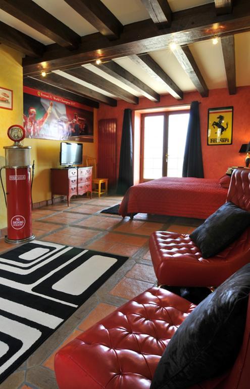 Chateau De Larre Hotel Chatres-sur-Cher Room photo