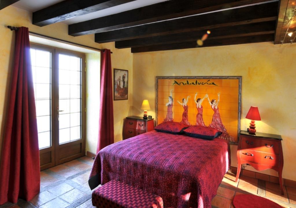 Chateau De Larre Hotel Chatres-sur-Cher Room photo